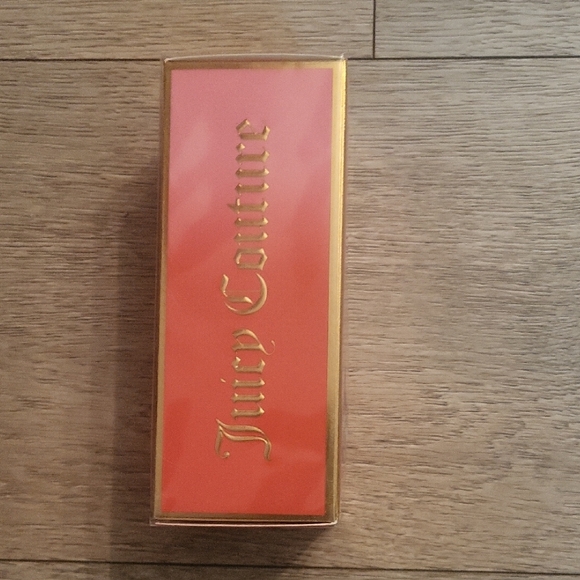 Juicy Couture Oui Sealed Red and Gold Box - Picture 4 of 6